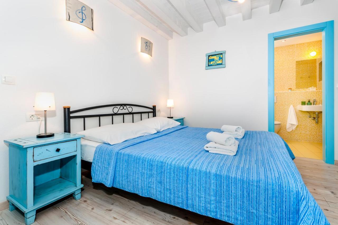 Apartments & Rooms La Casa Barbaro Rovinj Exterior photo
