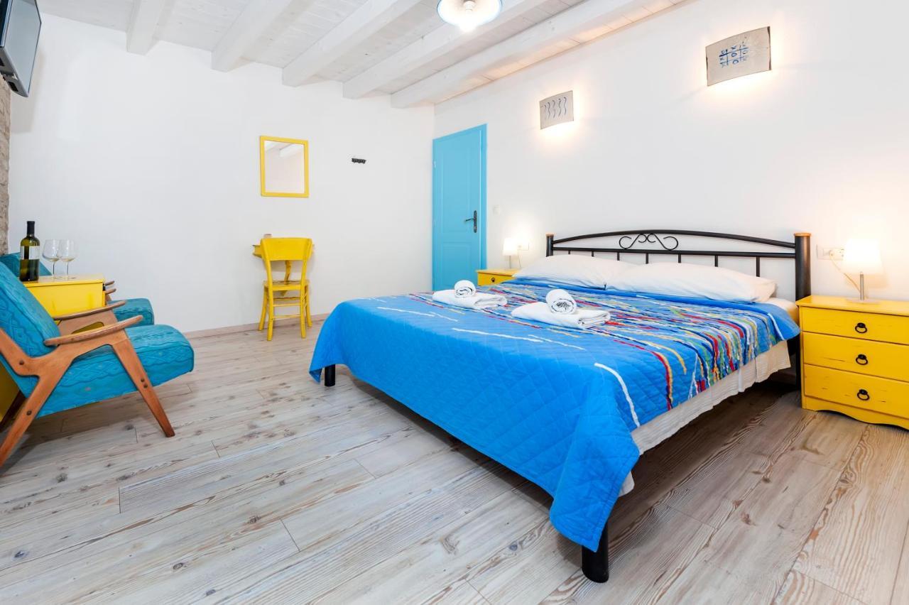 Apartments & Rooms La Casa Barbaro Rovinj Exterior photo